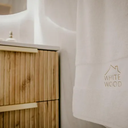 Apartament Whitewood