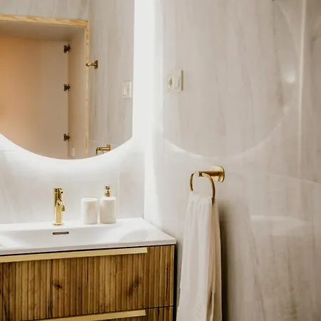 Apartament Whitewood Noszvaj